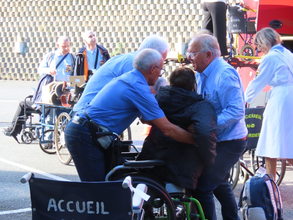 Hospitalité Lourdes