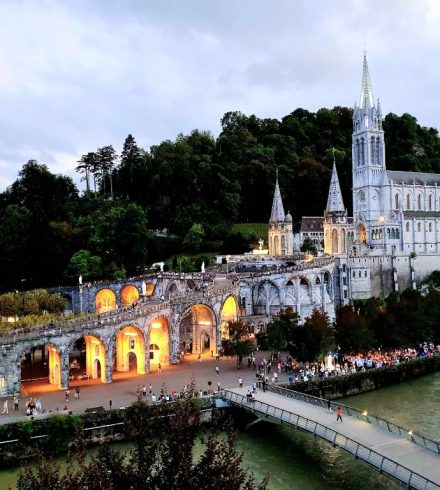 Sanctuaire De Lourdes