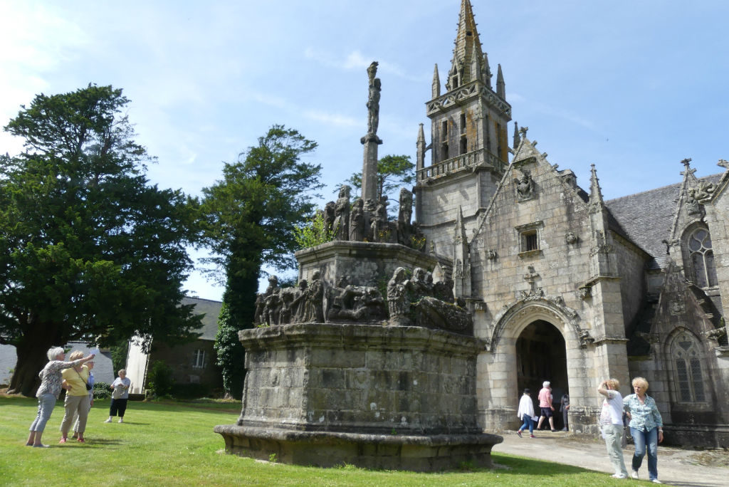 Eglise de Kergrist-Moëlou