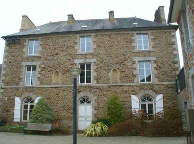 Presbytère de Pleudihan-sur-Rance