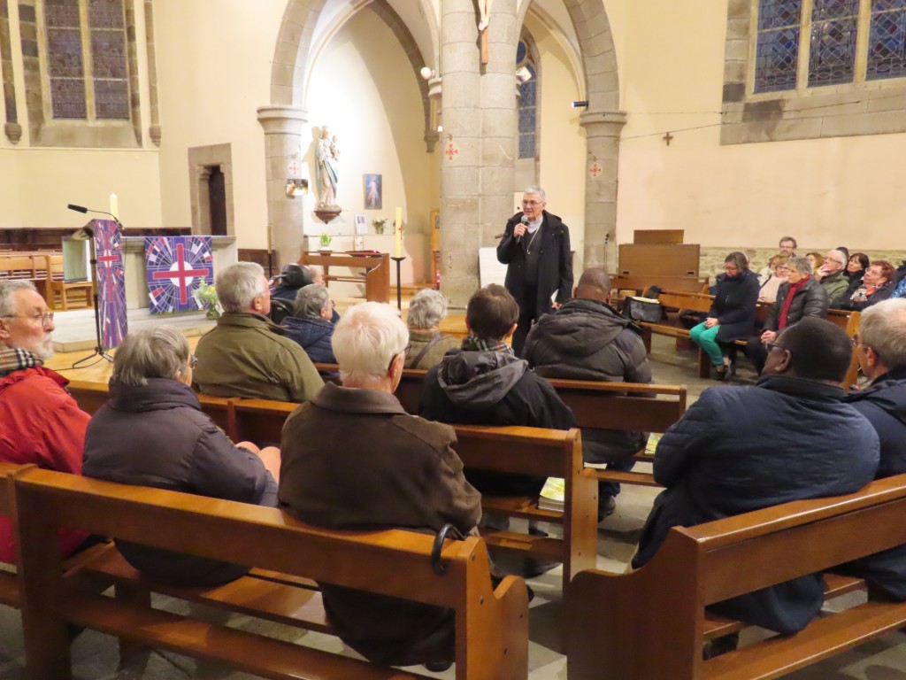 Visite pastorale de Mgr Denis Moutel sur la paroisse ND de la Baie